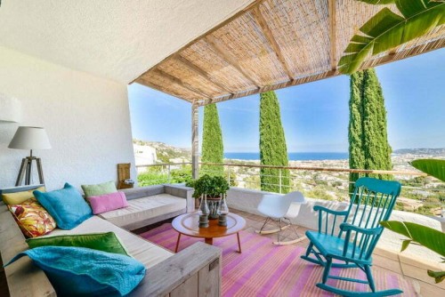 Los colores y el estilo ibicenco Les couleurs et le style Ibicenco