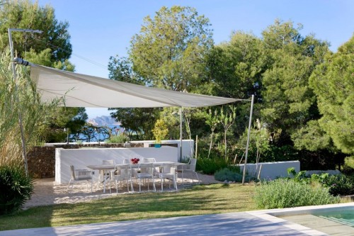 Comer con los pies en la arena del Chiringuito Manger les pieds dans le sable au Chiringuito